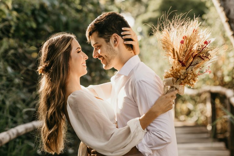 What Healthy Teamwork Looks Like in a Relationship