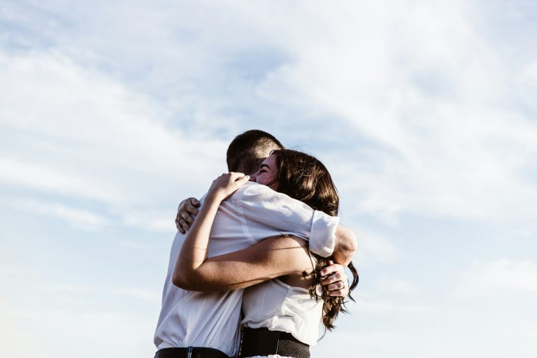 How to Write a Love Note That Feels Genuine